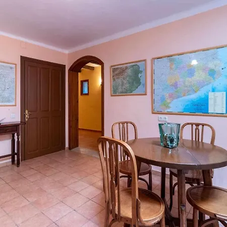 Holiday home Mas Dels Frares Casa Rural En Entorno Natural Girona